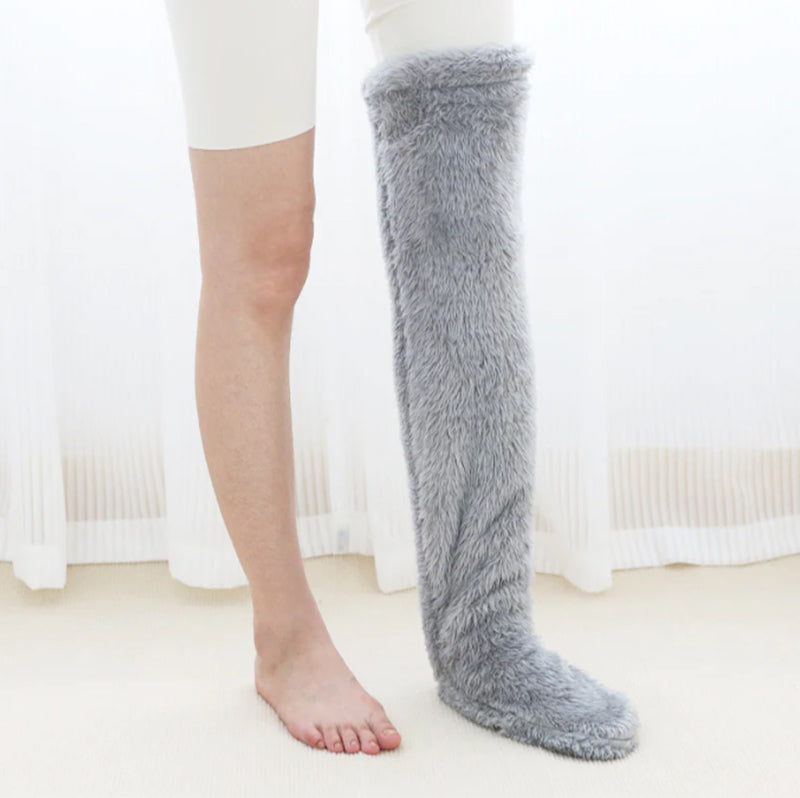 Pantoufles mignonnes chaussettes PlushWarmth.