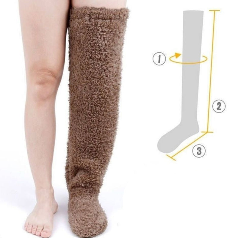 Pantoufles mignonnes chaussettes PlushWarmth.