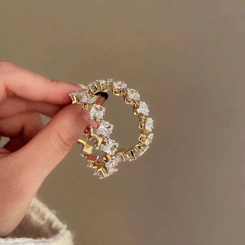 Boucle d'oreille bruno