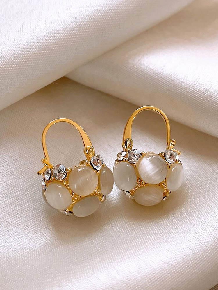 Boucles d'Oreilles Élégantes en Or avec Pierres Blanches