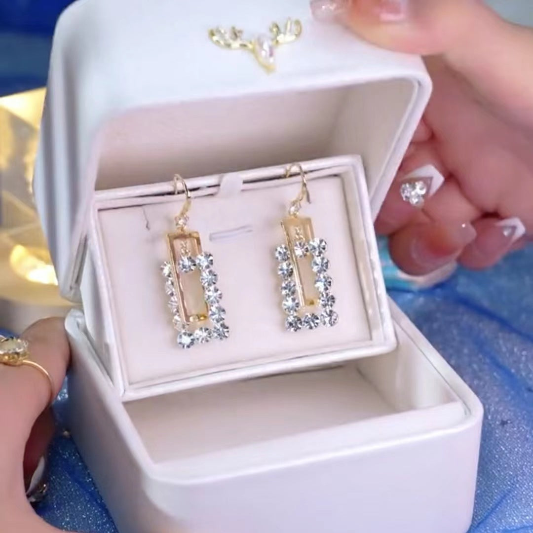 Boucles d'oreilles Elanda élégantes et sophistiquées 💎✨